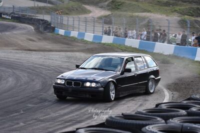 🚗 BTCF Ratapäivä – Vantaa Circuit 5.7.2025! 🏁
📍 Vantaa Circuit
🕙 Klo 10:00–18:00
🔊 Meluraja: 100dB (mittaus 4m päästä tarvittaessa)BTCF ry järjestää ensimmäistä kertaa ratapäivän Vantaa Circuitilla – ja mikä parasta:
💥 Jäsenille ilmainen ajo! 💥

👊 Radalle pääsee ajamaan:
✅ BMW
✅ Alpina
✅ Mini (BMW)

🔁 Muun merkkisillä autoilla pääsee radalle päivän viimeisinä tunteina, jos olet jäsen.

📸 Vapaa pääsy yleisölle!
Tule vaikka kuvaamaan, moikkaamaan tuttuja tai istumaan kyytiin!

📢 Muista!
🛑 Ajaminen vaatii BTCF Ry -jäsenyyden
🛑 Liity jäseneksi etukäteen – paikan päällä EI voi liittyä

📄 Kaikkien kuljettajien täytettävä Vantaa Circuitin vastuuvapauslomake ja luotava kuljettajaprofiili:
👉 https://web.racefacer.com/kiosk/kartinclubvantaa

Tehdään tästä yksi Suomen siisteimmistä ratapäivistä! 💪🇫🇮
vantaacircuit 
BTCF Ratapäivä VantaaCircuit BMW Alpina Mini TrackDay AutoHarrastus IlmainenRatapäivä